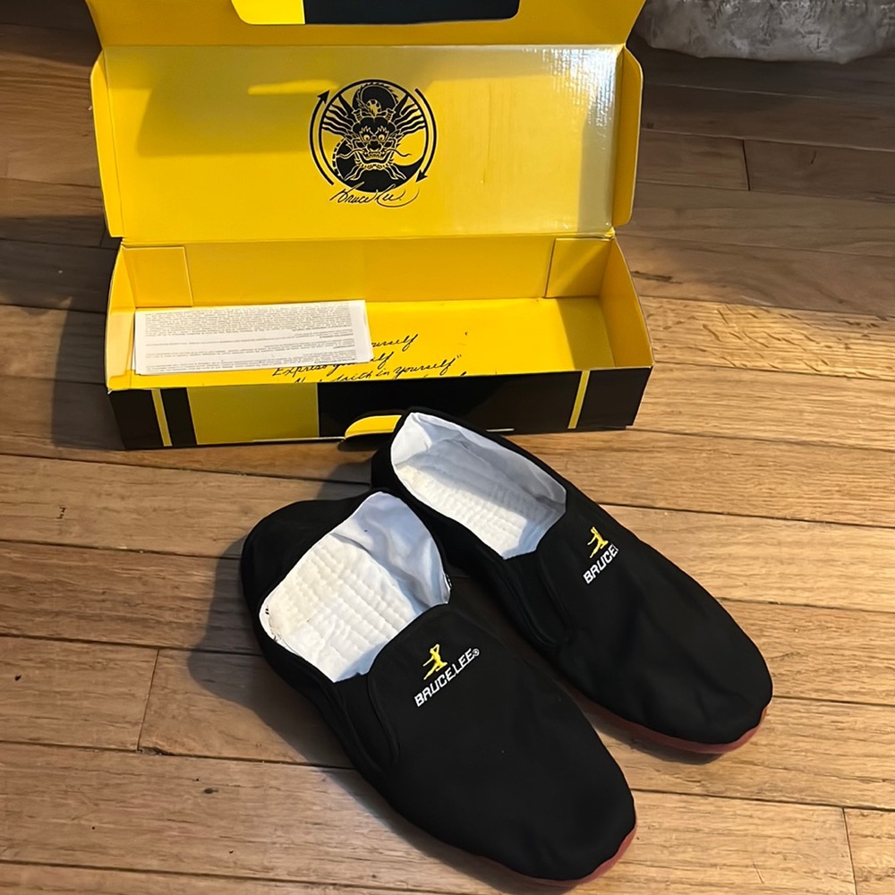 Bruce Lee Kung Fu Shoe (never worn)